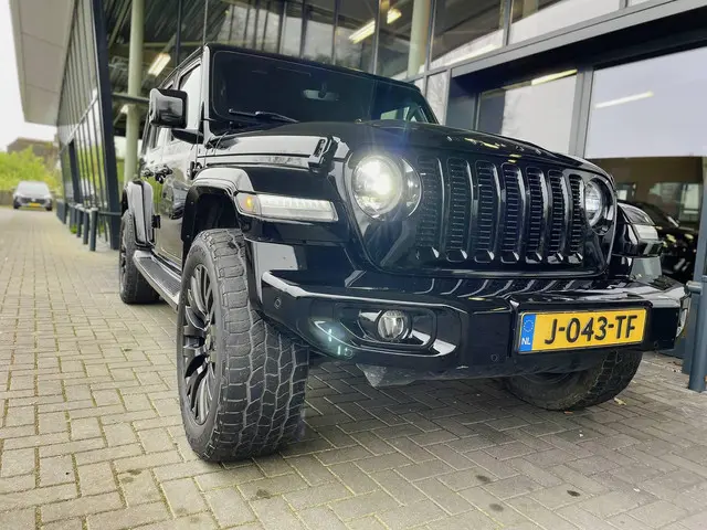 Jeep Wrangler Unlimited 2.0T Sahara 2019 Benzine 11