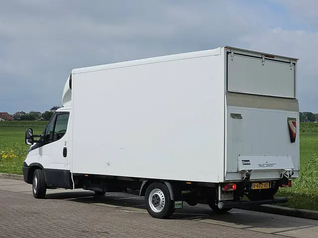 Iveco Daily 35S15 2015 Diesel 6