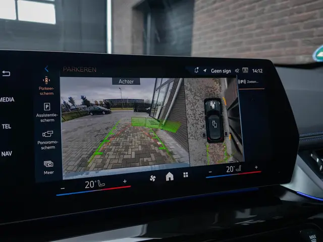 BMW X1 xDrive30e M Sport 2024 Hybride Benzine 17