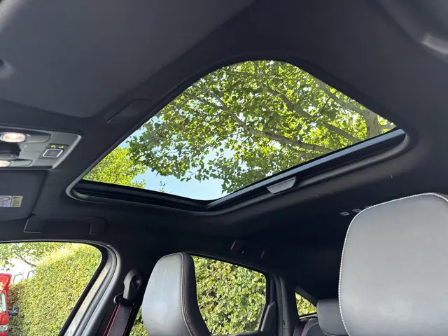 Renault Arkana 1.3 TCe 140 EDC R.S. Line 2023 Benzine 15