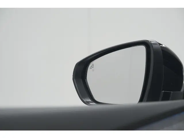 Peugeot 5008 PureTech 130 GT 2024 Benzine 24