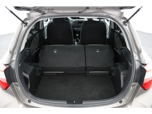 Toyota Yaris 1.0 VVT-i Comfort 2020 Benzine 24