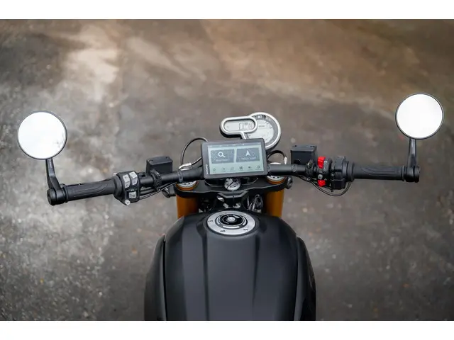 Ducati Scrambler 1100 Sport Pro 2022 Benzine 6