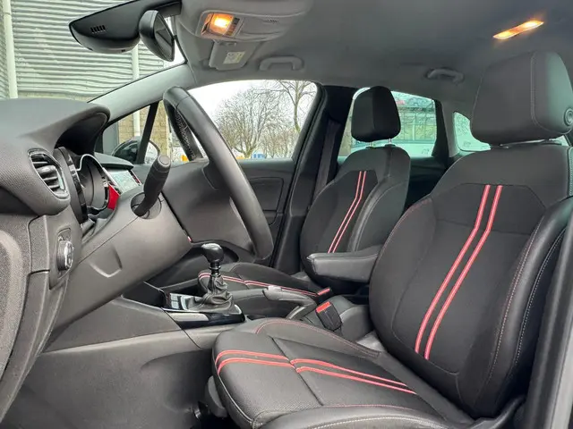 Opel Crossland 1.2 Turbo GS Line 2022 Benzine 10