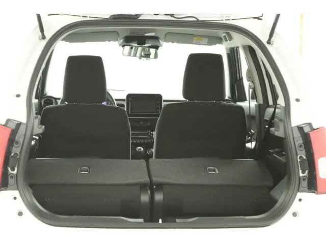 Suzuki Ignis 1.2 Smart Hybrid Style 2024 Benzine 26