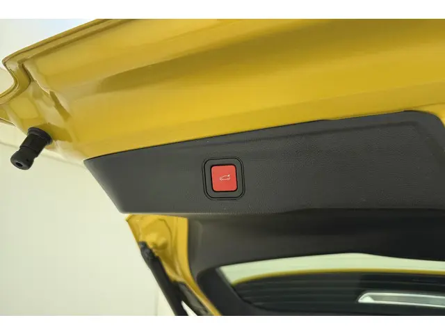 Jeep Avenger 1.2 e-Hybrid Summit 2025 Hybride Benzine 13