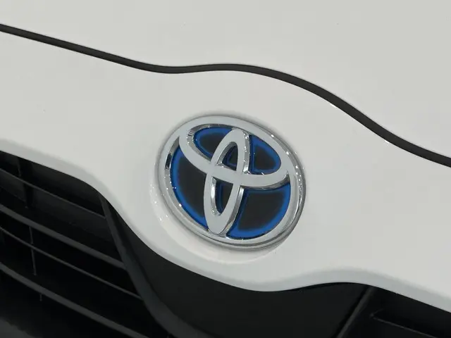 Toyota Yaris 1.5 Hybrid Active 2022 Hybride Benzine 23
