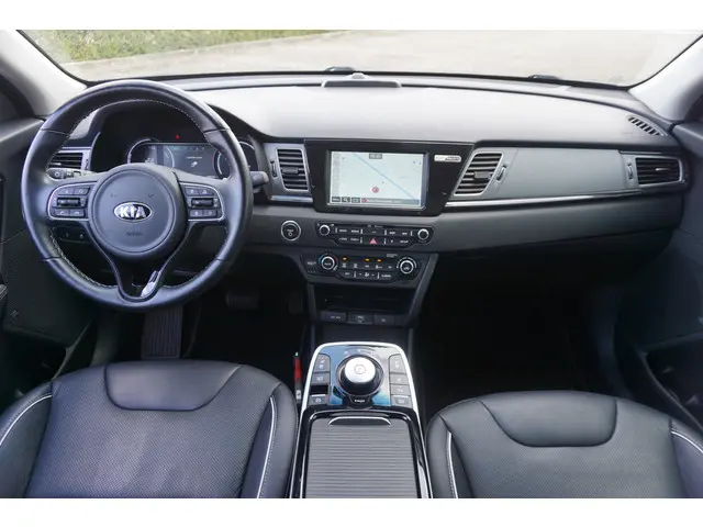 Kia e-Niro ExecutiveLine 64 kWh 2019 Elektrisch 9