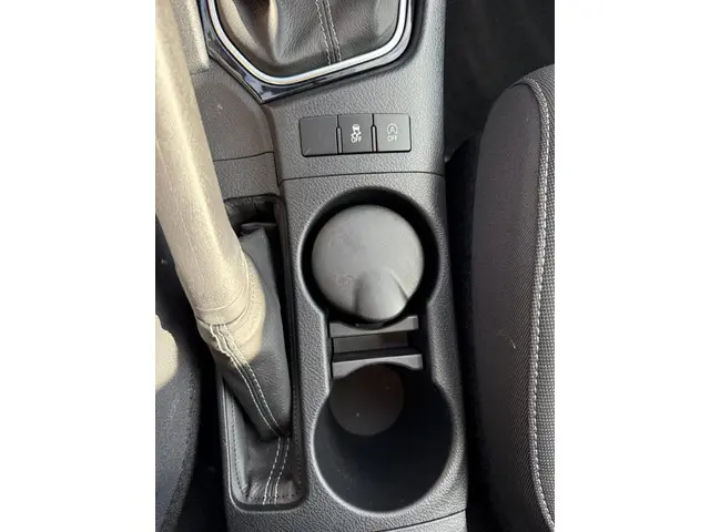 Peugeot 208 1.2 PureTech Allure 2016 Benzine 9