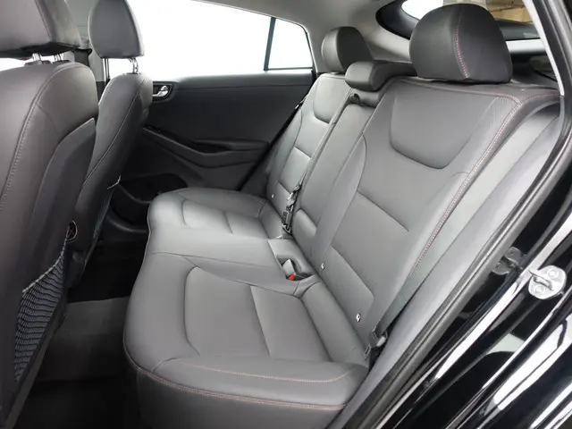 Hyundai IONIQ Premium+ EV Aut- 2019 Elektrisch 26