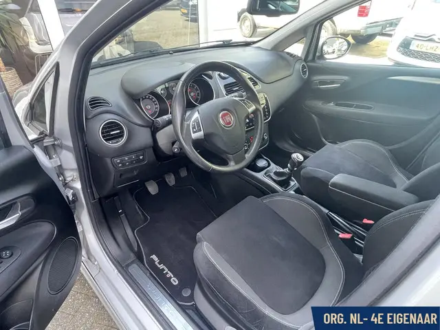 Fiat Punto Evo 0.9 TwinAir Sport 2013 Benzine 9