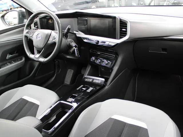 Opel Mokka 1.2 Turbo Elegance 2022 Benzine 3