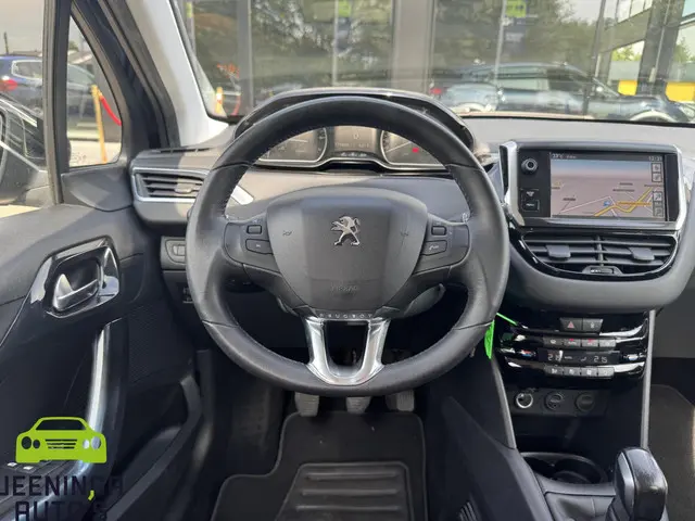Peugeot 208 1.6 VTi Allure | Navi | Clima | Cruise 2012 Benzine 9