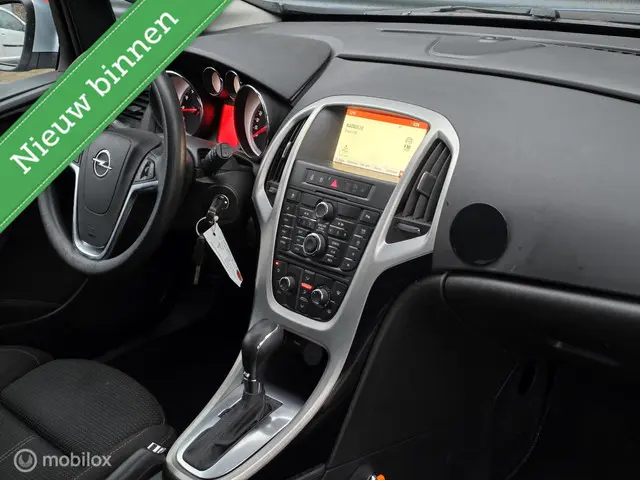 Opel Astra Sports Tourer 1.4 Turbo Edition 2015 Benzine 13