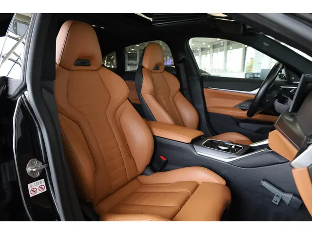 BMW i4 M50 2023 Elektrisch 8