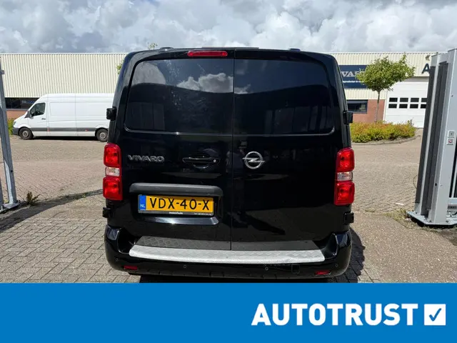 Opel Vivaro 1.5 CDTI L2H1 Innovation 2020 Diesel 4