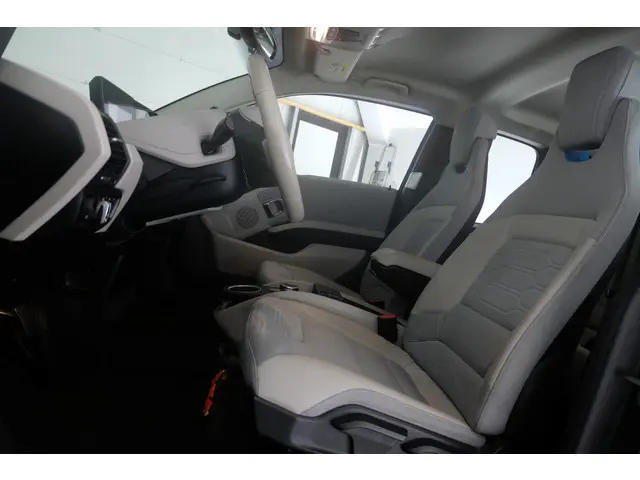 BMW i3 94Ah 33 kWh 2018 Elektrisch 4
