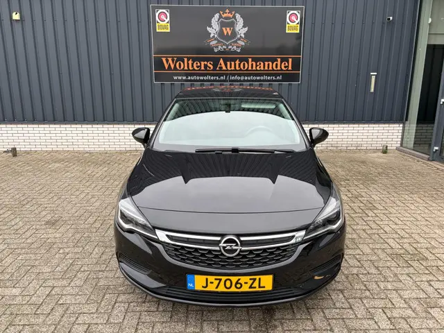 Opel Astra 1.4 2016 Benzine 2