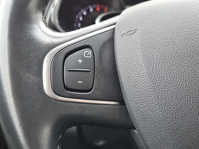 Renault Clio 1.2 TCe Intens 2018 Benzine 8