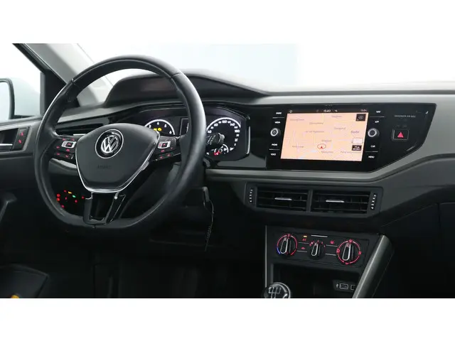 Volkswagen Polo 1.0 MPI 75pk Comfortline 2018 Benzine 18
