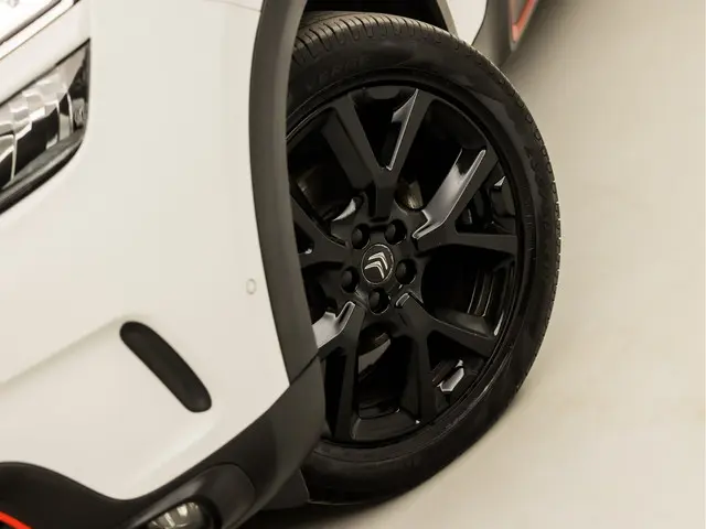 Citroën C5 Aircross 1.2 PureTech Sport 2019 Benzine 16