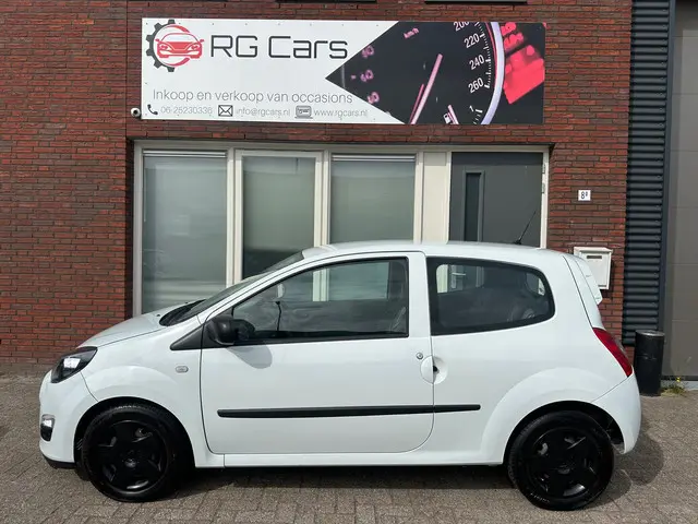 Renault Twingo 1.2 16V Authentique / NAP 2012 Benzine 22