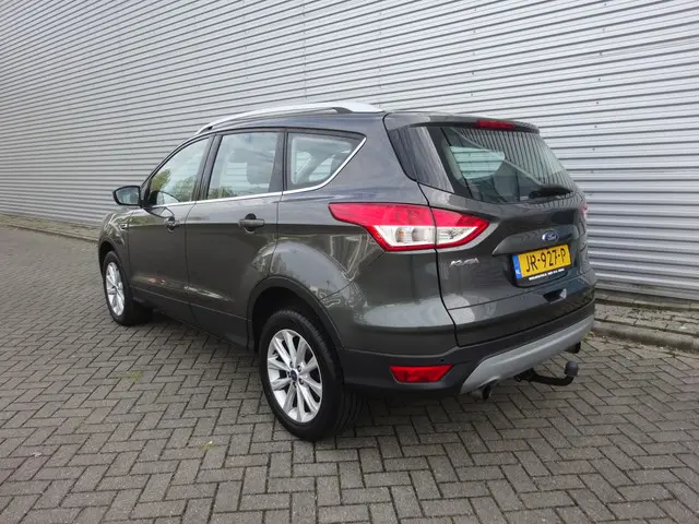 Ford Kuga 1.5 Titanium 2016 Benzine 3