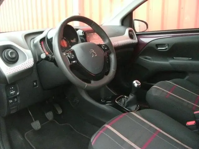 Peugeot 108 1.0 e-VTi Allure / Airco / Carplay 2014 Benzine 3