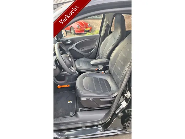 Smart Forfour 1.0 Turbo Prime bomvol opties!! 2018 Benzine 12