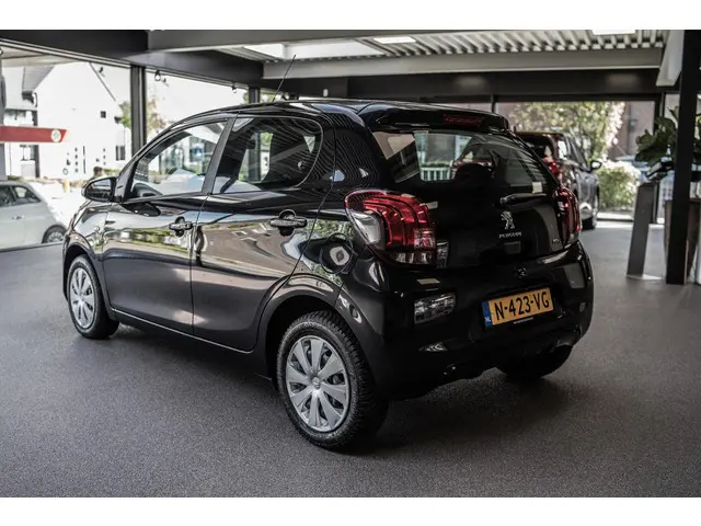 Peugeot 108 1.0 e-VTi Active 2022 Benzine 3