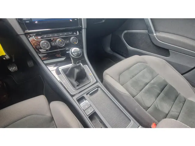Volkswagen Golf 1.5 TSI Highline 2019 Benzine 10