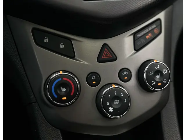 Chevrolet Aveo 1.6 2012 Benzine 16