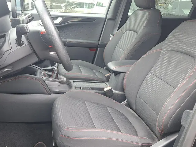 Ford Kuga 1.5 ST-Line 2021 Benzine 14