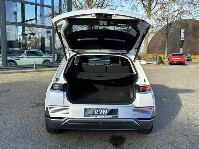 Hyundai IONIQ 5 Lounge AWD 77.4 kWh 2023 Elektrisch 6