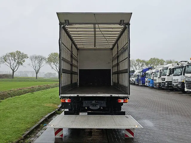 Mercedes-Benz Atego 1224 2021 Diesel 13