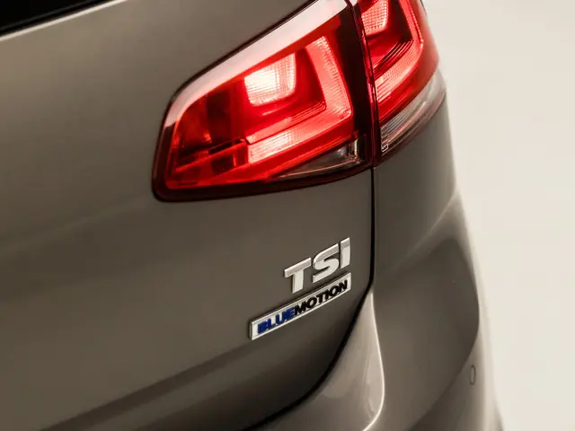 Volkswagen Golf 1.0 TSI Sportline 2015 Benzine 25