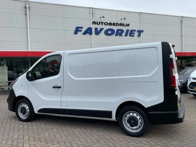 Opel Vivaro 1.6CDTI/L1H1/NAV/3SITZ/AC 2018 Diesel 2
