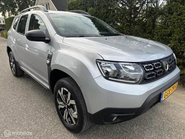 Dacia Duster 1.6 SCe Comfort 4x4 2019 Benzine 6