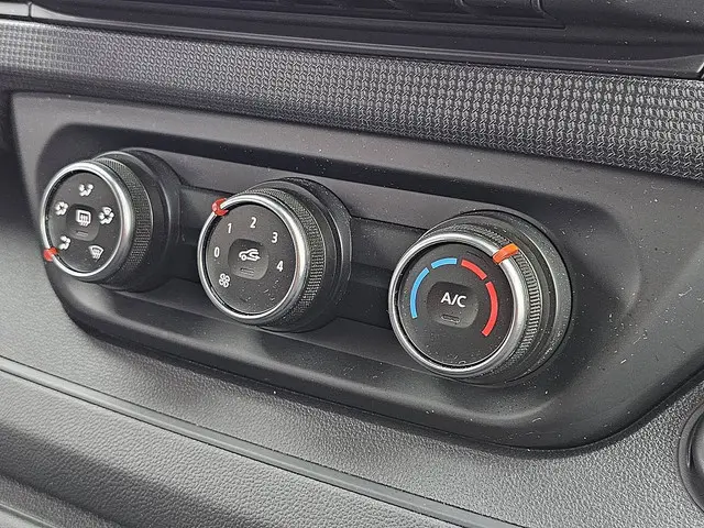 Renault Trafic 2.0 DCI 2022 Diesel 10