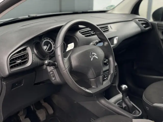 Citroën C3 1.0 VTi Attraction 2013 Benzine 10