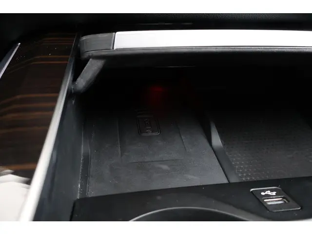 BMW X5 xDrive50e 2025 Hybride Benzine 27