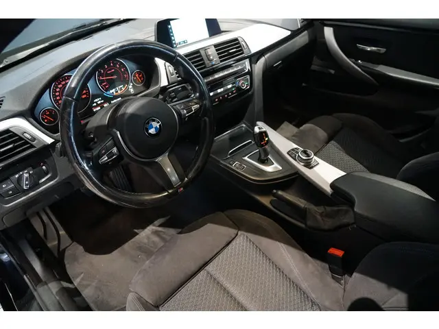 BMW 4 Serie Gran Coupé 418i Executive 2017 Benzine 15
