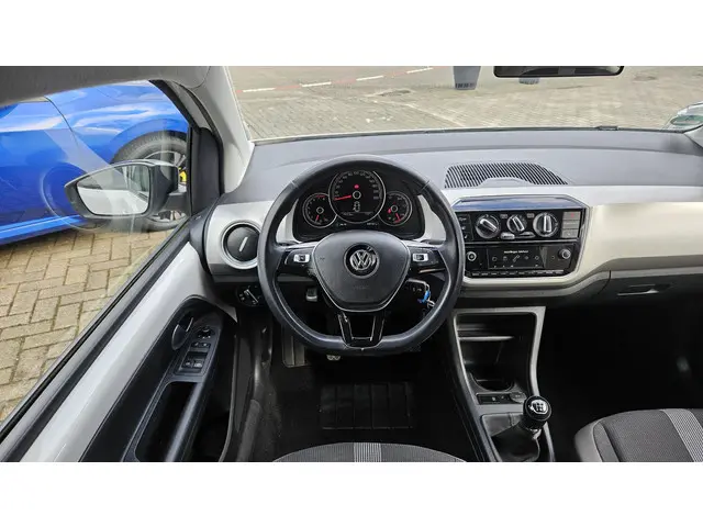 Volkswagen up! 1.0 BMT high up! 2019 Benzine 12