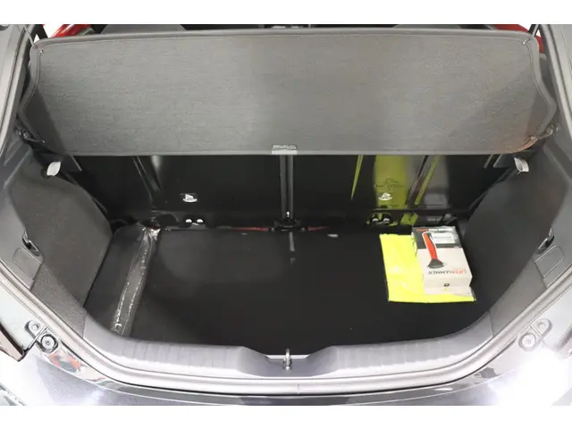 Toyota Aygo X 1.0 VVT-i MT Envy, 2025 Benzine 28