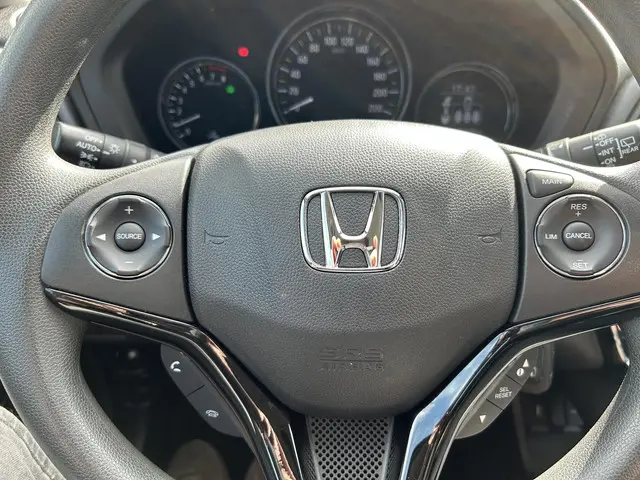 Honda HR-V 1.5 i-VTEC Comfort 2016 Benzine 18