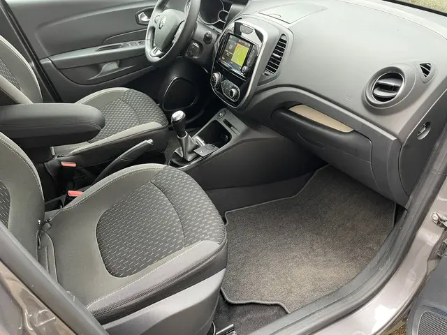 Renault Captur 0.9 TCe Intens 2018 Benzine 17