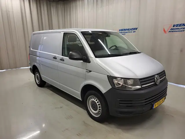 Volkswagen Transporter 2.0TDI Euro 6! 2017 Diesel 12