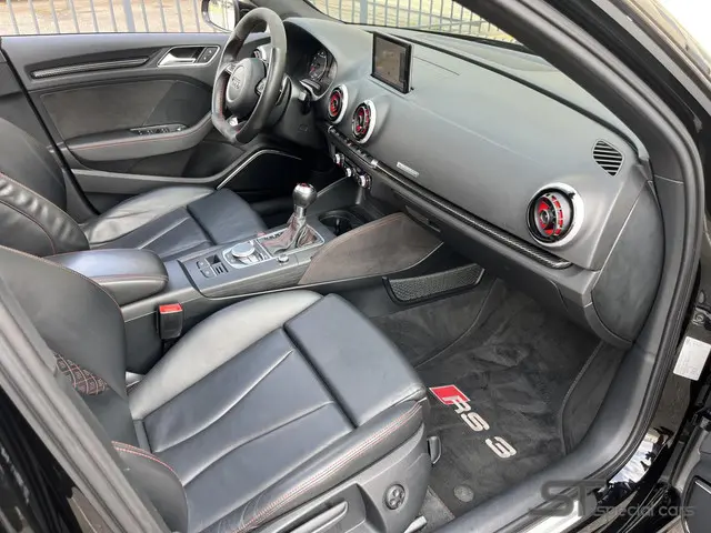 Audi RS3 2.5 TFSI RS3 quattro|Pano|full 2015 Benzine 14
