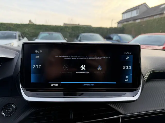 Peugeot 2008 1.2 Turbo 130 PK GT 2023 Benzine 14