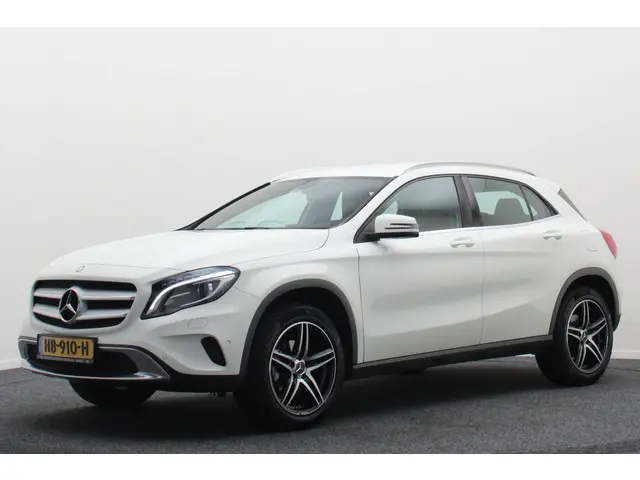 Mercedes-Benz GLA 180 Ambition Automaat 2015 Benzine 15